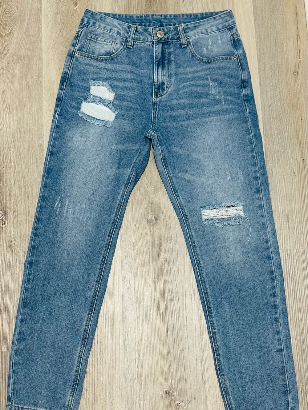 Slim Straight Distressed Blue Jeans for Men